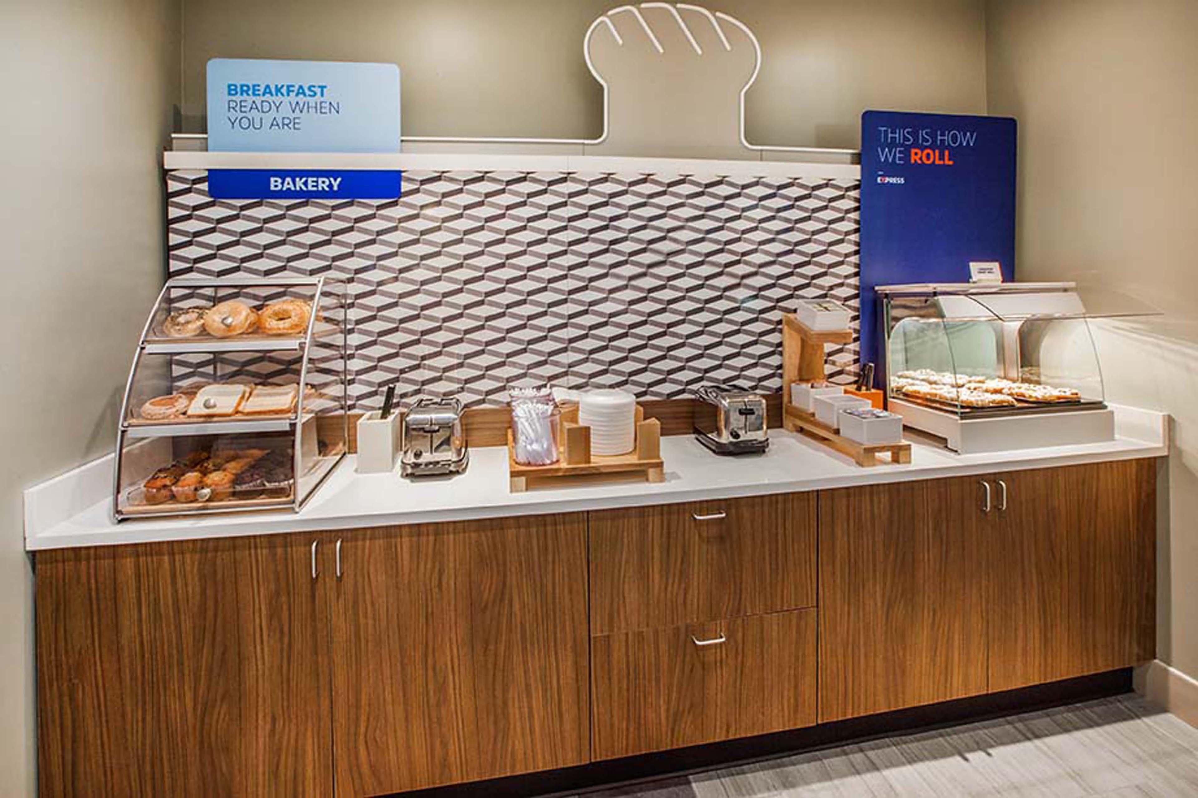 Holiday Inn Express Vero Beach-West I-95 By Ihg Exteriör bild