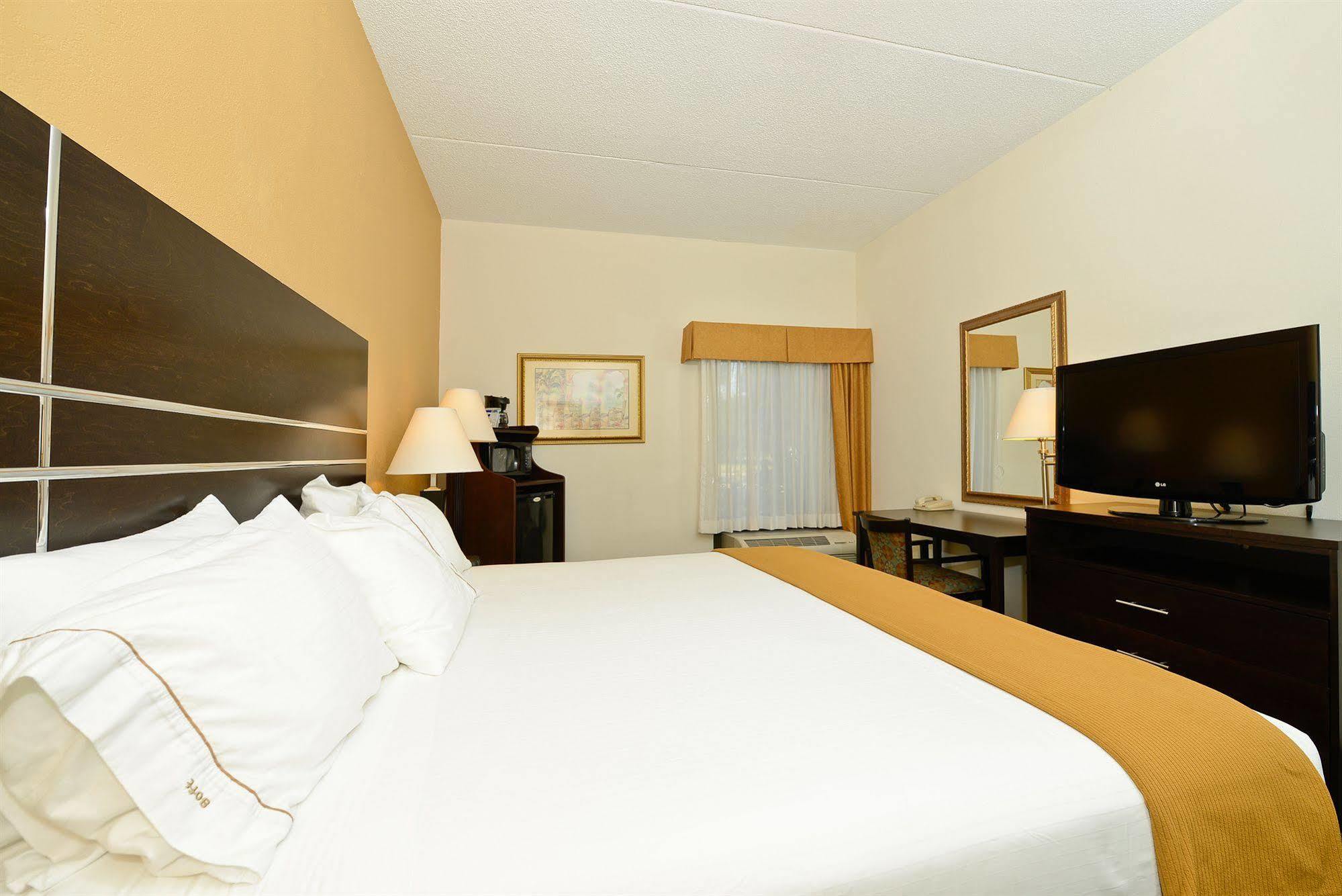 Holiday Inn Express Vero Beach-West I-95 By Ihg Exteriör bild