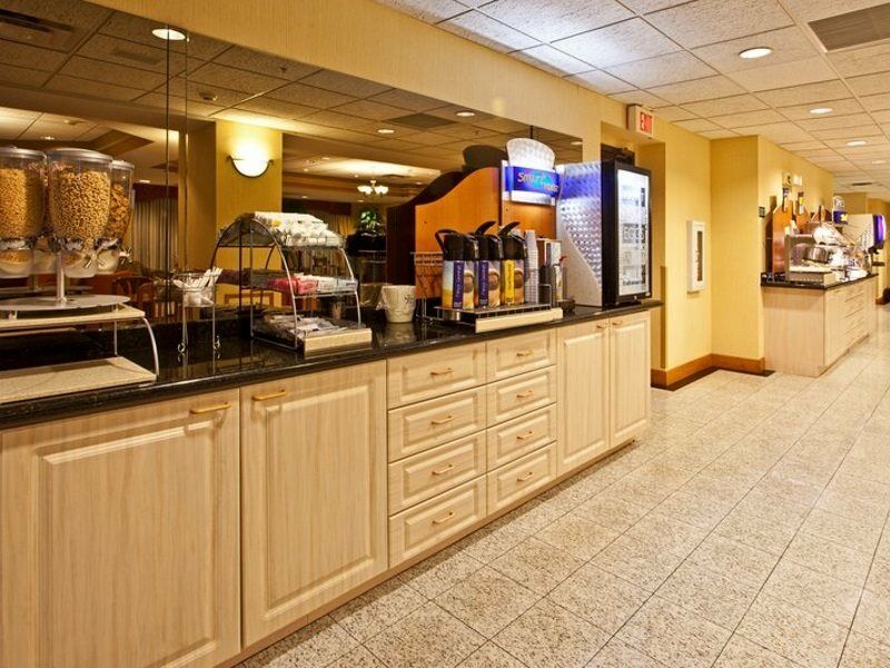 Holiday Inn Express Vero Beach-West I-95 By Ihg Exteriör bild